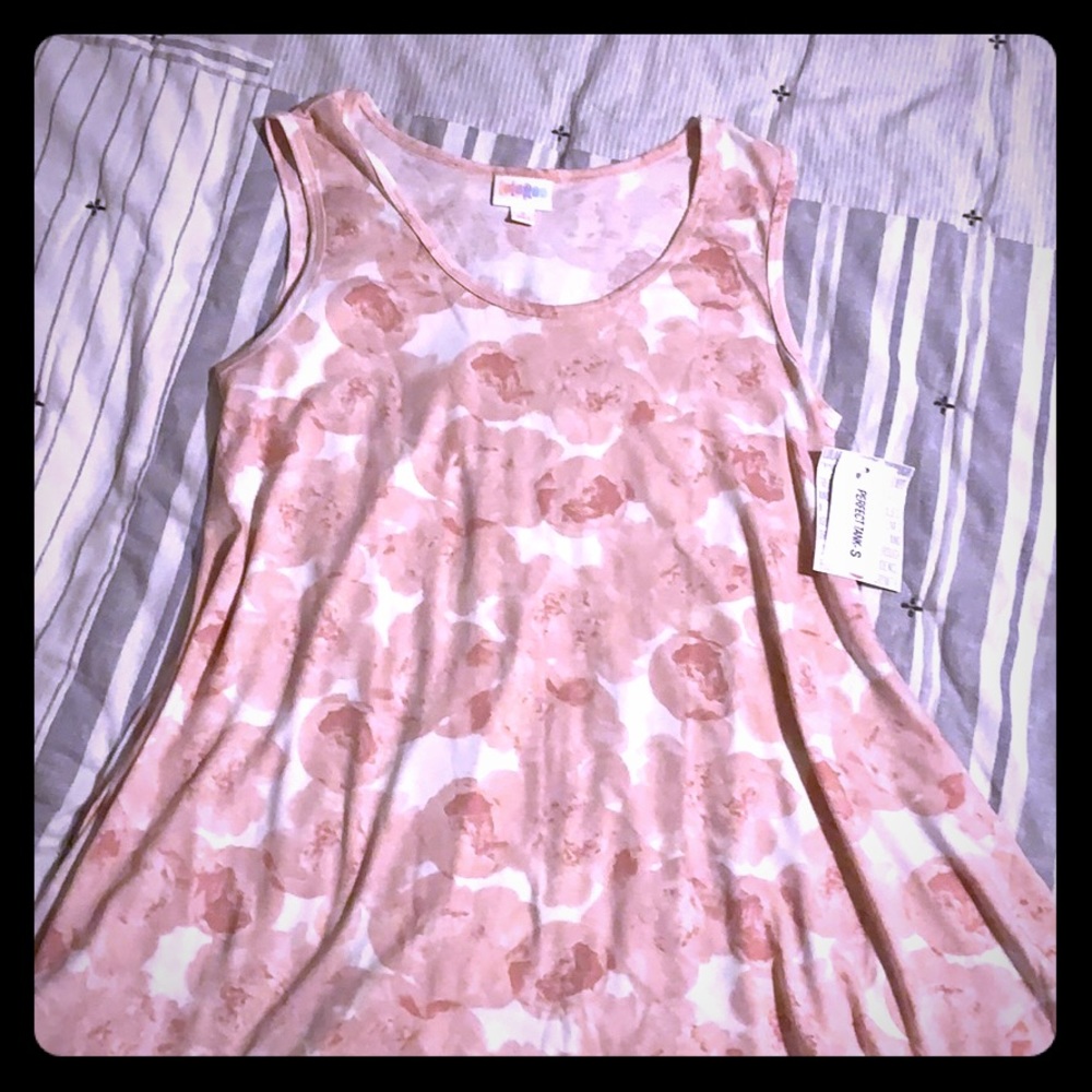 Lularoe Perfect Tank Pink Roses SM NWT